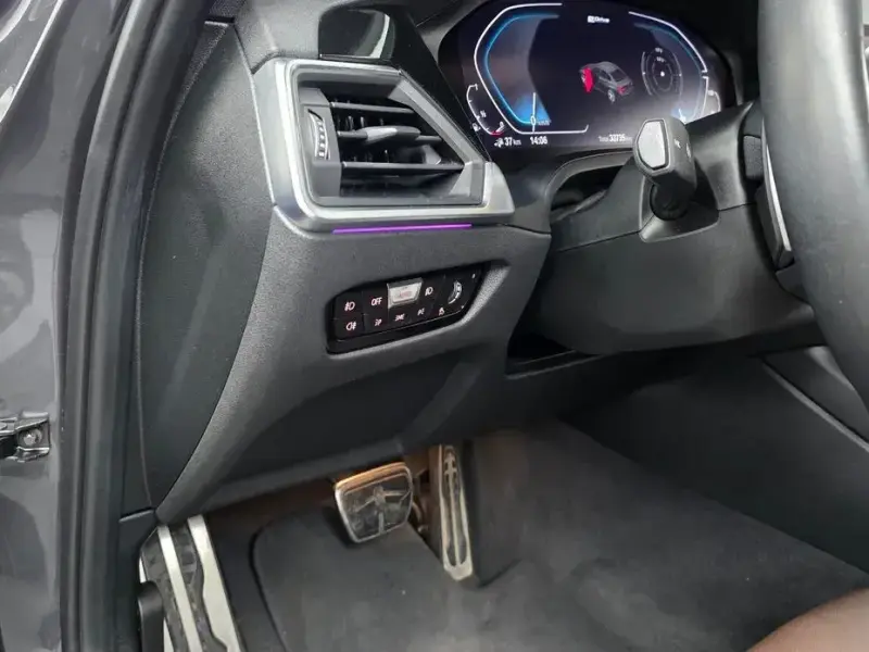 2021 BMW 3 серии с пробегом 33 735 км