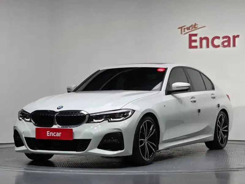 2022 BMW 3 серии с пробегом 46 108 км