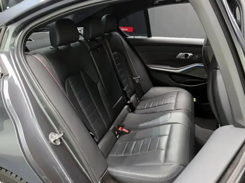 2022 BMW 3 серии с пробегом 57 067 км