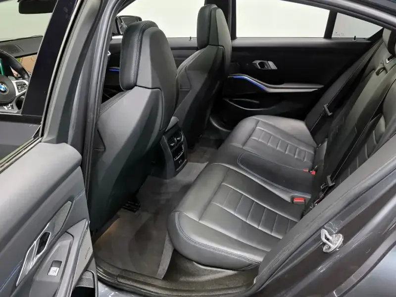 2022 BMW 3 серии с пробегом 57 067 км