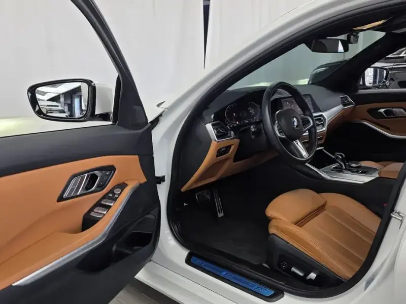 2022 BMW 3 серии с пробегом 46 108 км