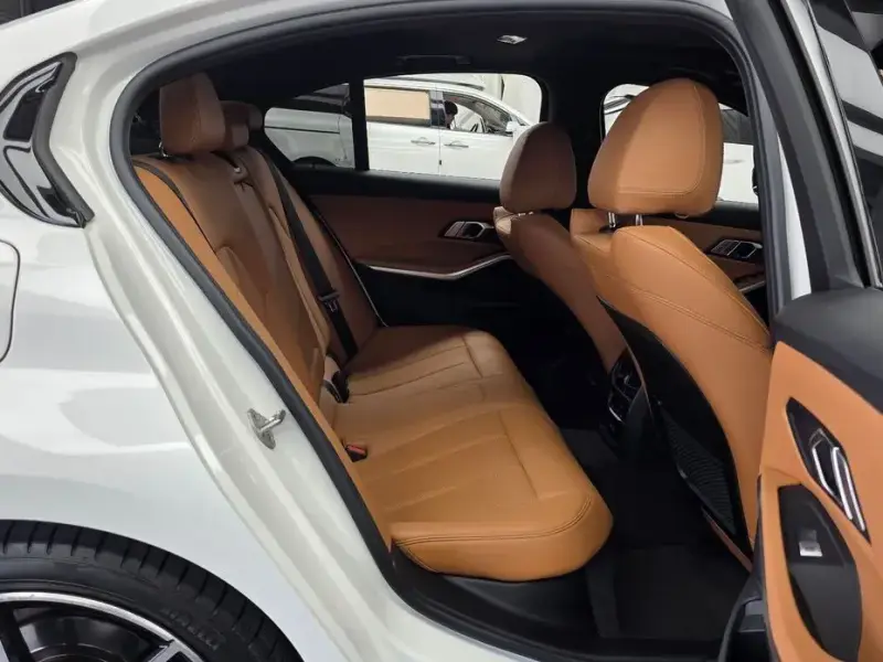 2022 BMW 3 серии с пробегом 46 108 км