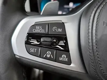 2022 BMW 3 серии с пробегом 57 067 км