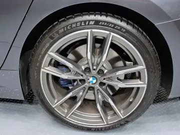 2022 BMW 3 серии с пробегом 57 067 км