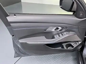 2022 BMW 3 серии с пробегом 57 067 км