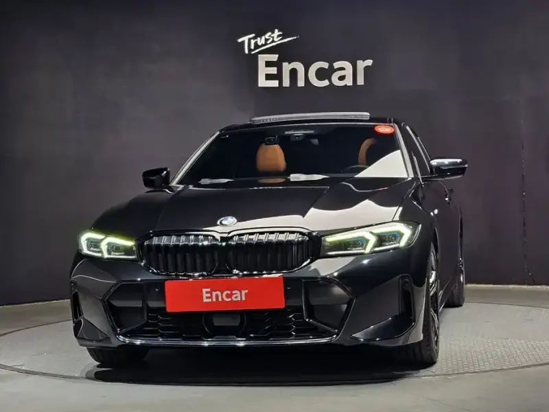 2023 BMW 3 серии с пробегом 36 471 км
