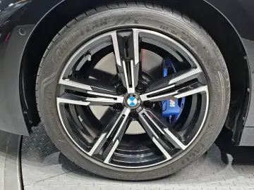2023 BMW 3 серии с пробегом 36 471 км