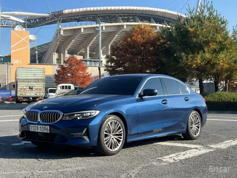 2022 BMW 3 серии с пробегом 39 011 км