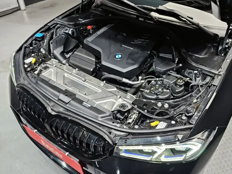 2023 BMW 3 серии с пробегом 36 471 км