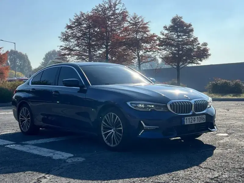 2022 BMW 3 серии с пробегом 39 011 км