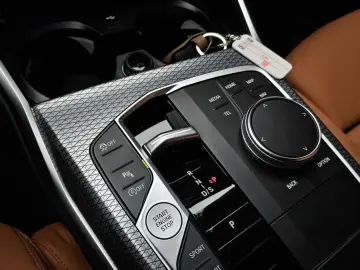 2023 BMW 3 серии с пробегом 36 471 км