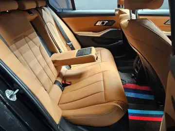 2023 BMW 3 серии с пробегом 36 471 км