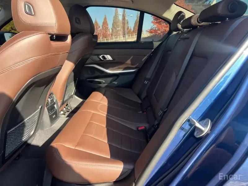 2022 BMW 3 серии с пробегом 39 011 км