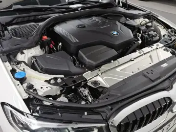 2022 BMW 3 серии с пробегом 20 496 км