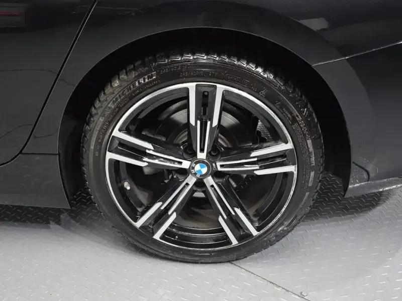2022 BMW 3 серии с пробегом 46 381 км