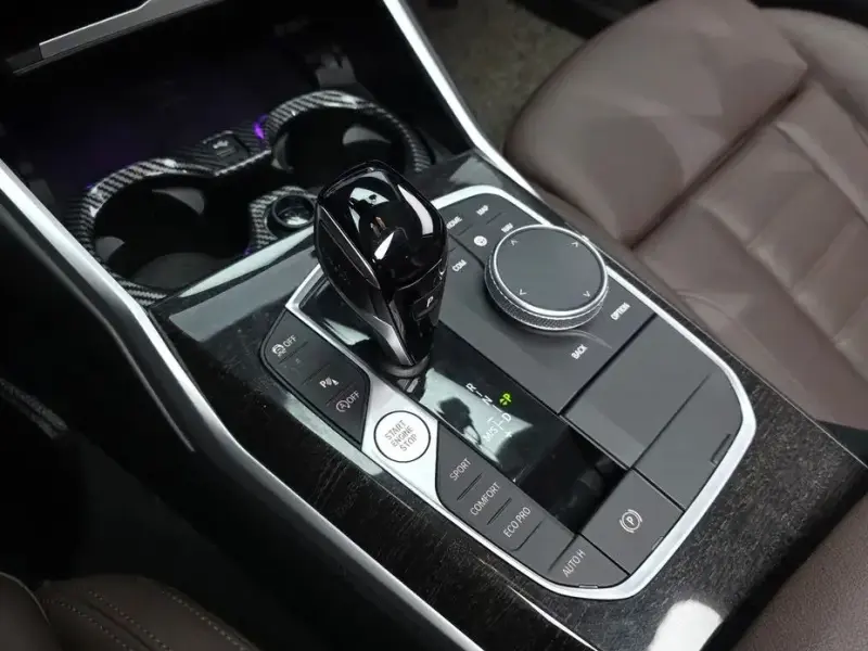 2022 BMW 3 серии с пробегом 46 381 км