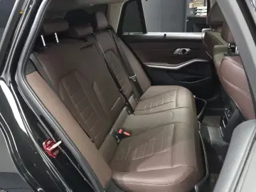 2022 BMW 3 серии с пробегом 46 381 км