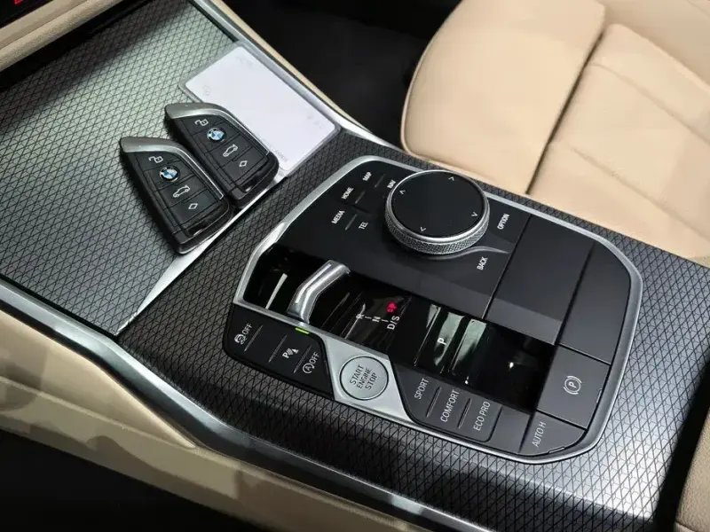 2022 BMW 3 серии с пробегом 36 947 км