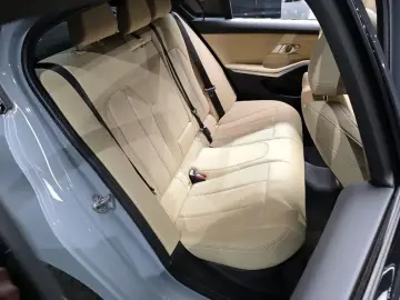2022 BMW 3 серии с пробегом 36 947 км