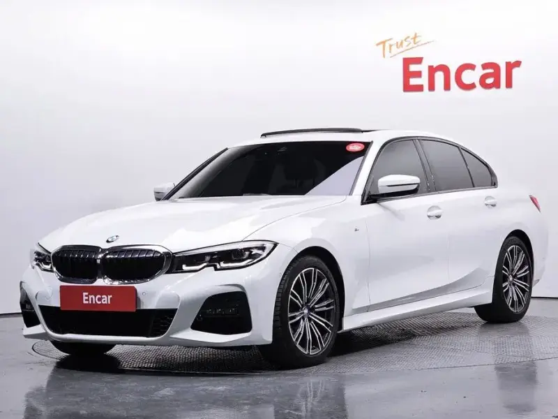 2022 BMW 3 серии с пробегом 42 687 км