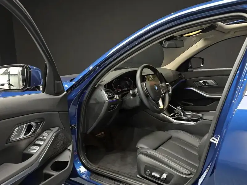 2022 BMW 3 серии с пробегом 19 997 км