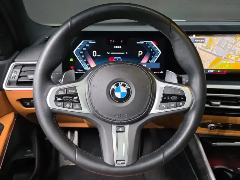 2023 BMW 3 серии с пробегом 28 259 км