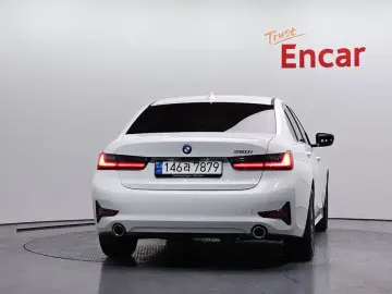 2021 BMW 3 серии с пробегом 24 681 км