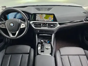 2021 BMW 3 серии с пробегом 24 681 км