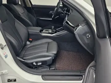2021 BMW 3 серии с пробегом 24 681 км