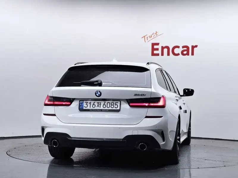 2022 BMW 3 серии с пробегом 38 821 км