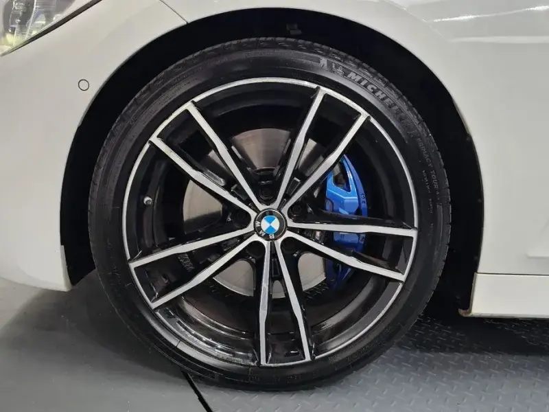 2022 BMW 3 серии с пробегом 38 821 км