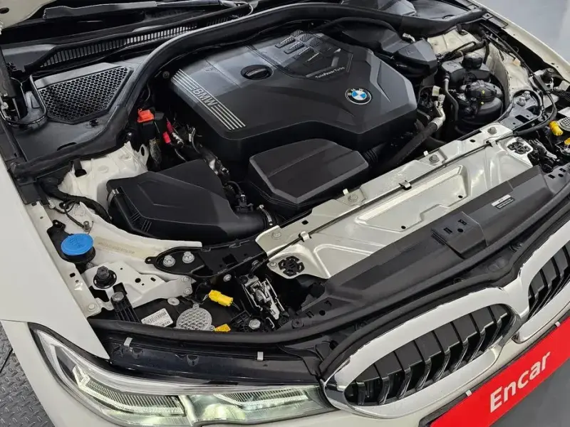 2022 BMW 3 серии с пробегом 38 821 км
