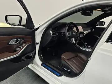 2022 BMW 3 серии с пробегом 38 821 км