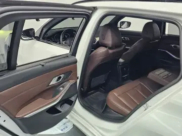 2022 BMW 3 серии с пробегом 38 821 км