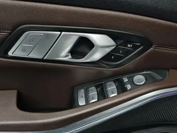 2022 BMW 3 серии с пробегом 38 821 км