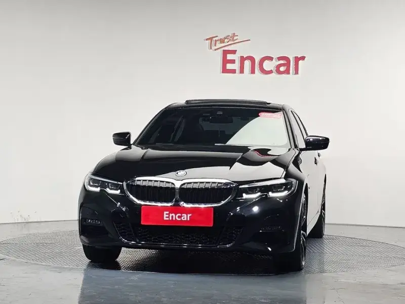 2022 BMW 3 серии с пробегом 46 156 км