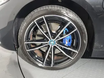 2022 BMW 3 серии с пробегом 46 156 км