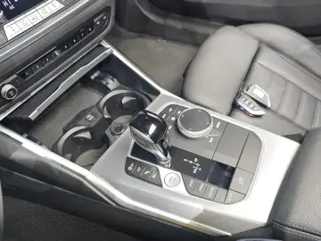 2022 BMW 3 серии с пробегом 46 156 км