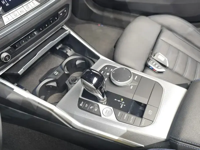 2022 BMW 3 серии с пробегом 46 156 км