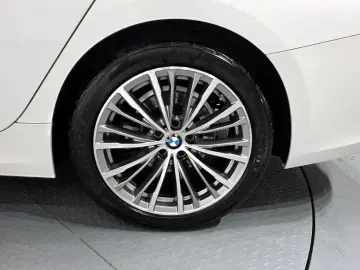 2022 BMW 3 серии с пробегом 41 376 км