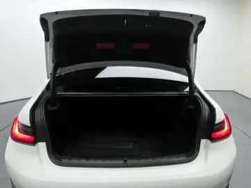 2022 BMW 3 серии с пробегом 41 376 км
