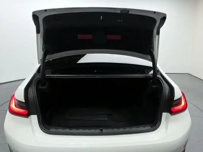 2022 BMW 3 серии с пробегом 41 376 км