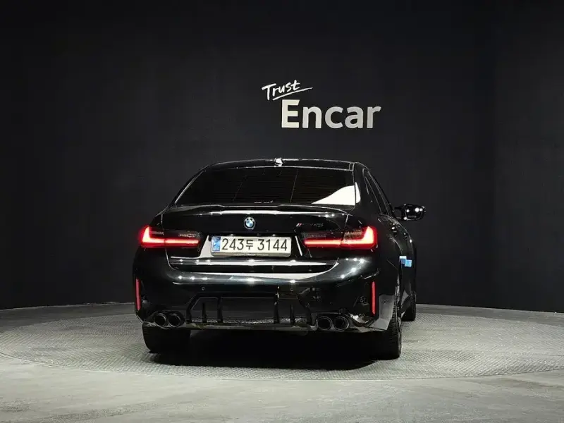 2023 BMW 3 серии с пробегом 48 670 км