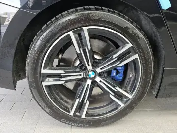 2023 BMW 3 серии с пробегом 48 670 км