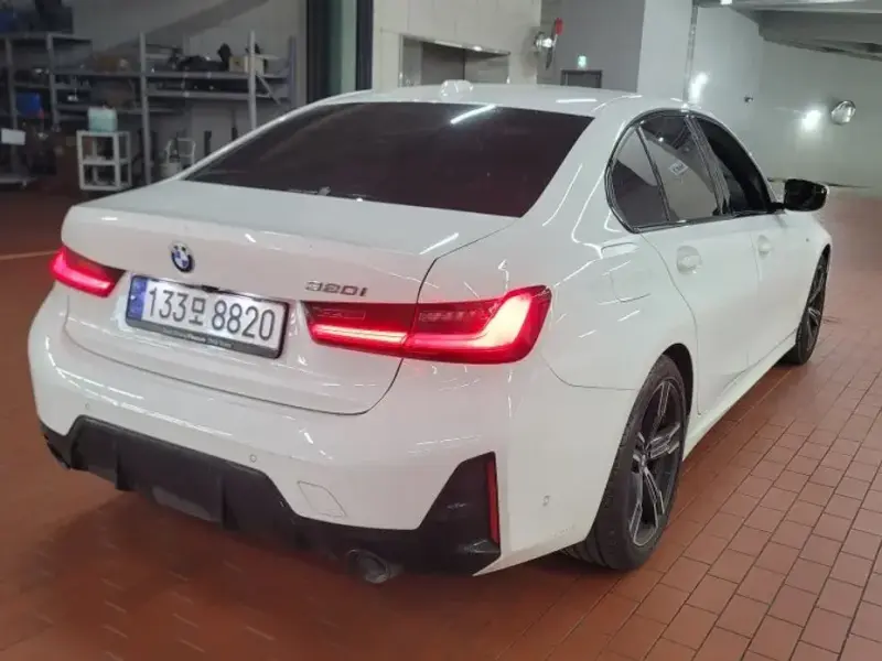 2023 BMW 3 серии с пробегом 44 000 км