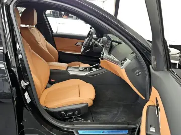 2023 BMW 3 серии с пробегом 48 670 км