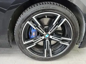 2023 BMW 3 серии с пробегом 48 670 км