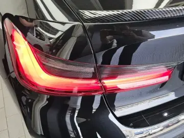 2023 BMW 3 серии с пробегом 48 670 км