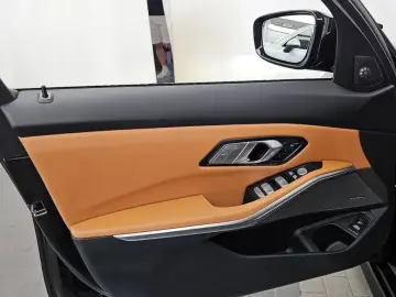 2023 BMW 3 серии с пробегом 48 670 км