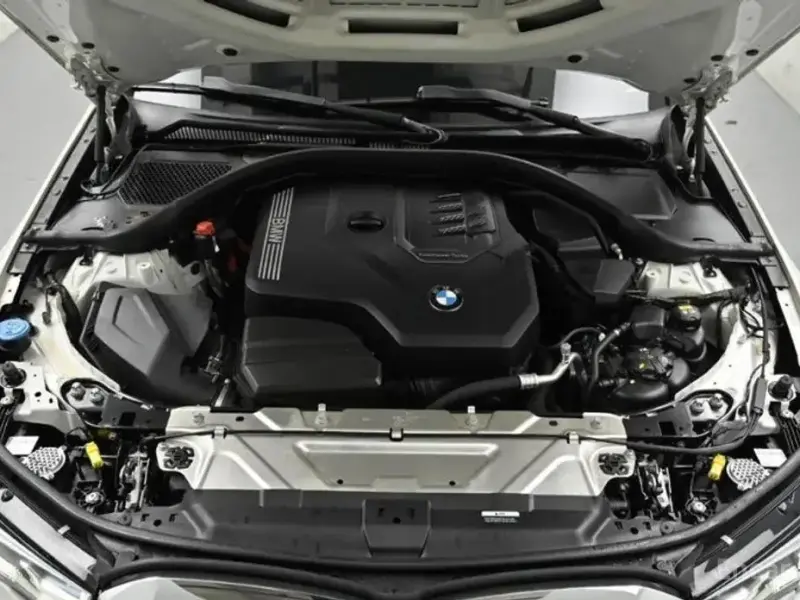 2022 BMW 3 серии с пробегом 40 538 км